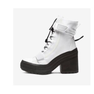 Brand New Converse Chuck Taylor All Star GR82